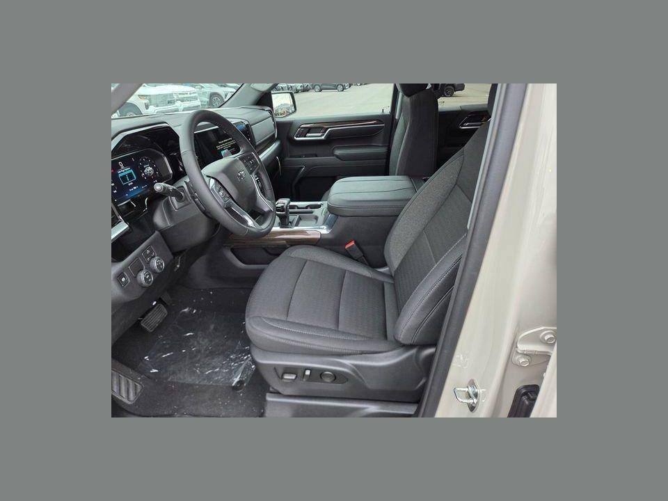 2026 Chevrolet Silverado 1500 2WD Crew Cab Short Bed RST