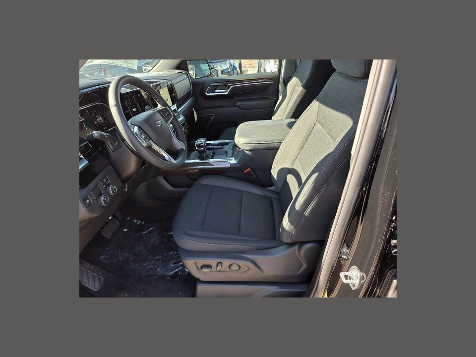 2026 Chevrolet Silverado 1500 2WD Crew Cab Short Bed RST