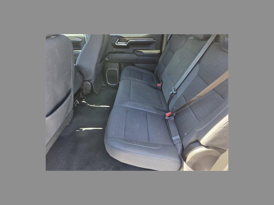 2023 Chevrolet Silverado 1500 4WD Crew Cab Standard Bed LT