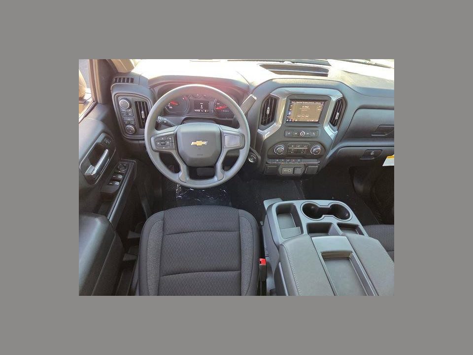 2026 Chevrolet Silverado 1500 4WD Crew Cab Short Bed Custom