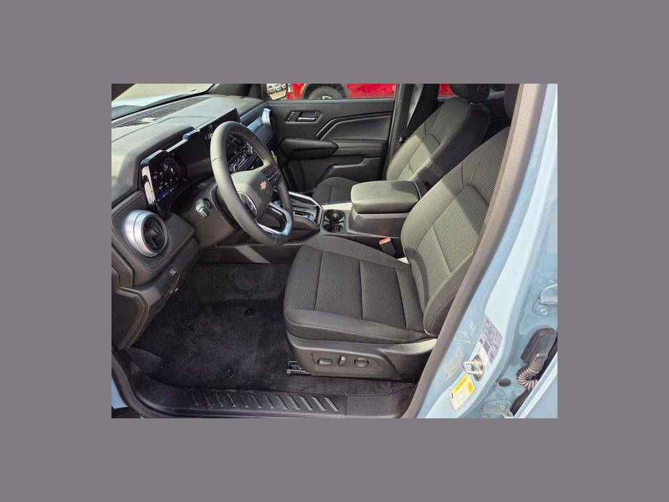 2026 Chevrolet Colorado LT, 4WD