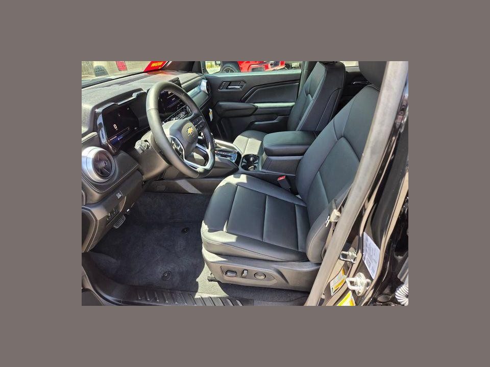 2026 Chevrolet Colorado LT, 4WD