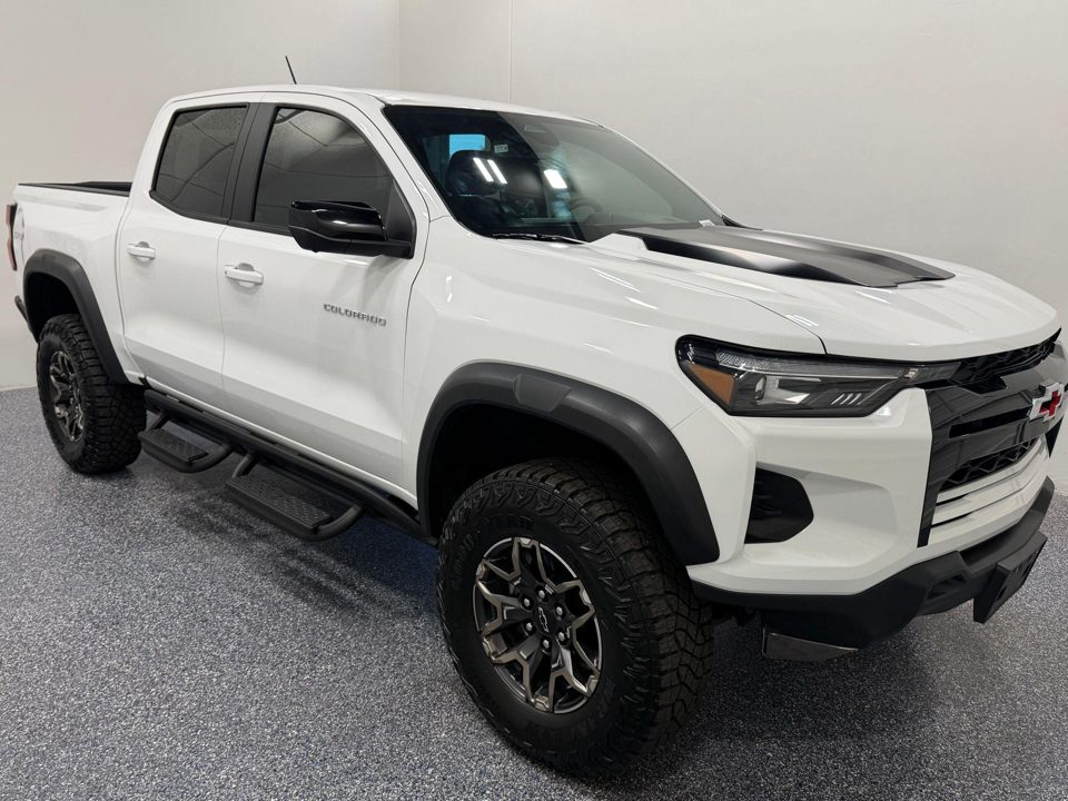 2024 Chevrolet Colorado 4WD ZR2