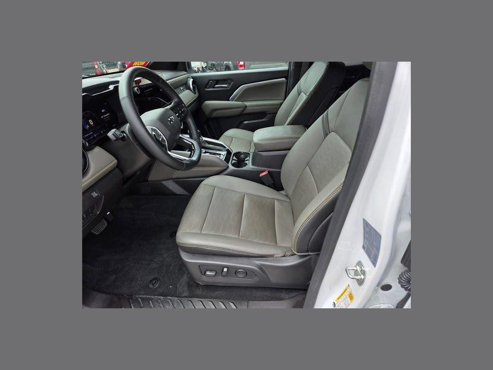 2025 Chevrolet Colorado 4WD ZR2