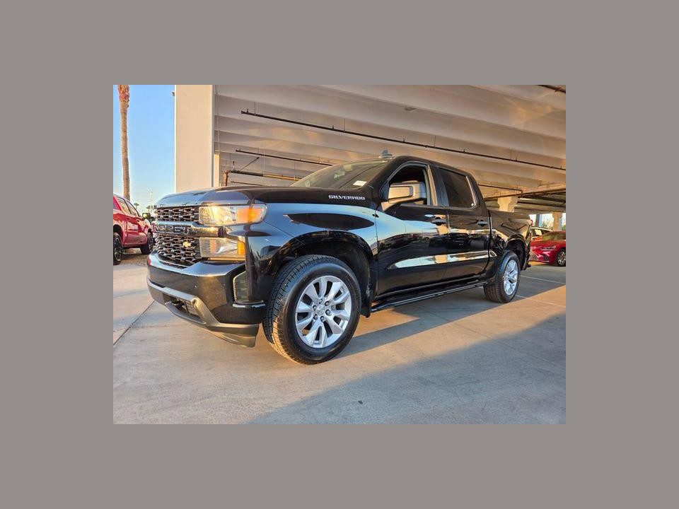 2020 Chevrolet Silverado 1500 2WD Crew Cab Short Bed Custom