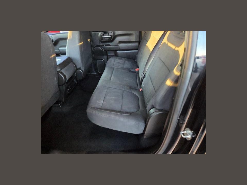 2020 Chevrolet Silverado 1500 2WD Crew Cab Short Bed Custom