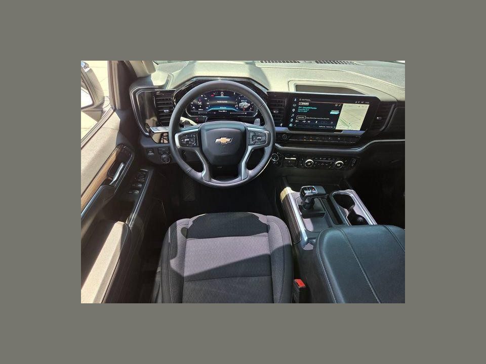 2025 Chevrolet Silverado 1500 4WD Double Cab Standard Bed LT