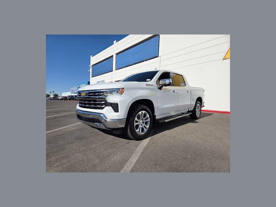 2022 Chevrolet Silverado 1500 4WD Crew Cab Short Bed LTZ