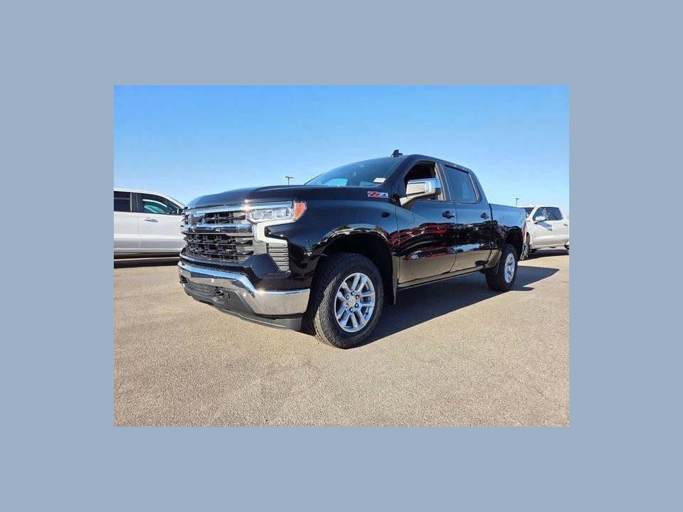 2026 Chevrolet Silverado 1500 4WD Crew Cab Standard Bed LT