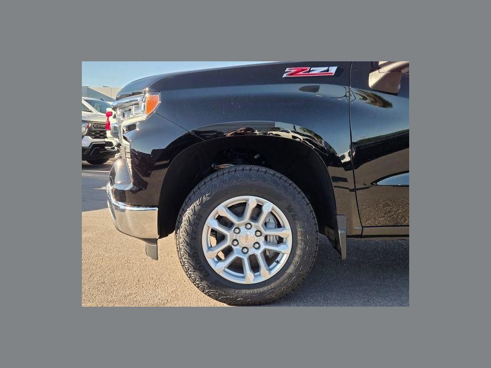 2026 Chevrolet Silverado 1500 4WD Crew Cab Standard Bed LT