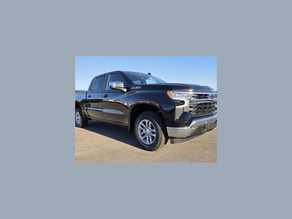 2026 Chevrolet Silverado 1500 4WD Crew Cab Standard Bed LT