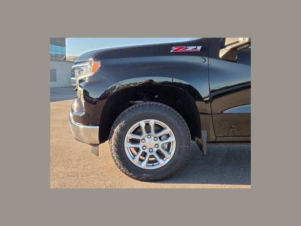 2026 Chevrolet Silverado 1500 4WD Crew Cab Standard Bed LT