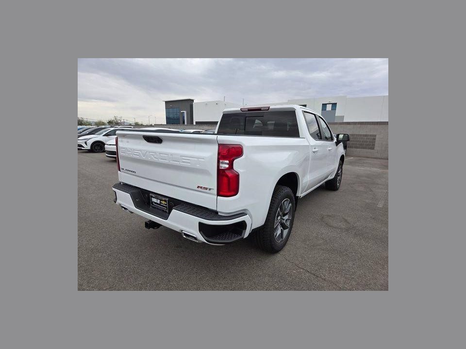 2026 Chevrolet Silverado 1500 4WD Crew Cab Standard Bed LT