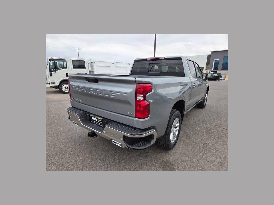 2026 Chevrolet Silverado 1500 4WD Crew Cab Standard Bed LT