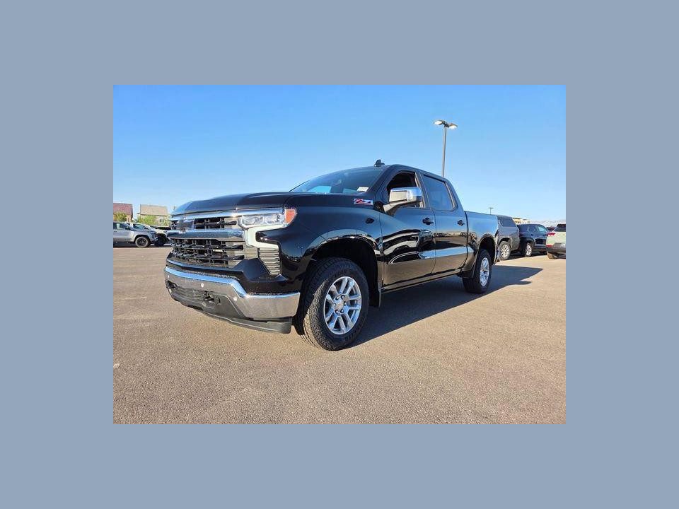 2026 Chevrolet Silverado 1500 4WD Crew Cab Standard Bed LT