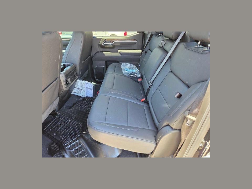 2026 Chevrolet Silverado 1500 4WD Crew Cab Short Bed RST