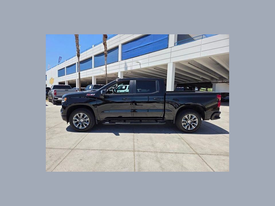 2026 Chevrolet Silverado 1500 4WD Crew Cab Short Bed RST