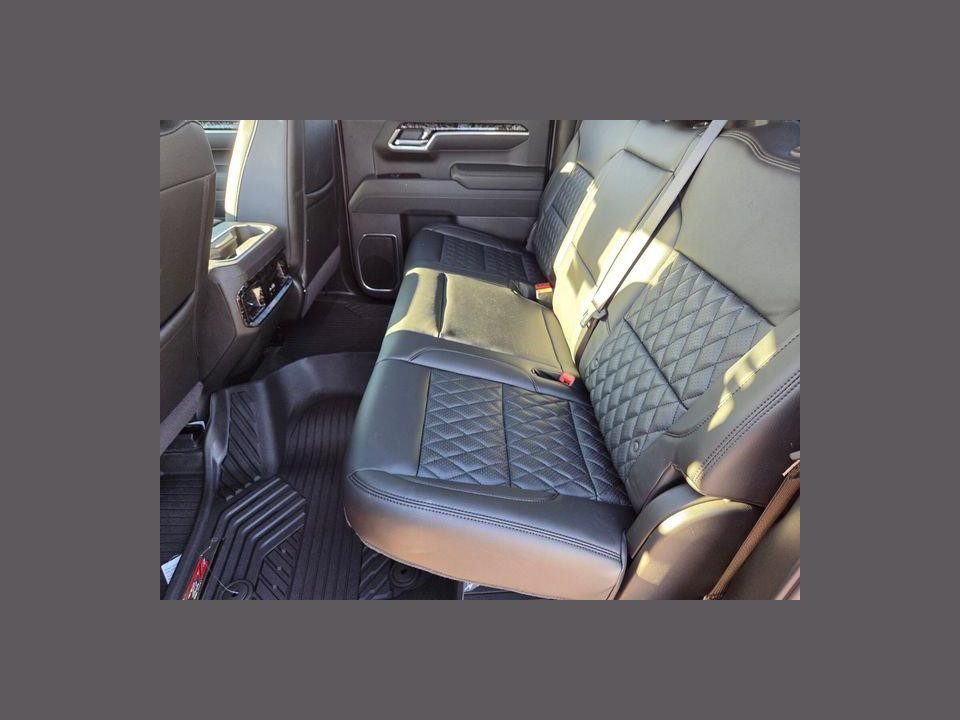 2026 Chevrolet Silverado 1500 4WD Crew Cab Short Bed RST