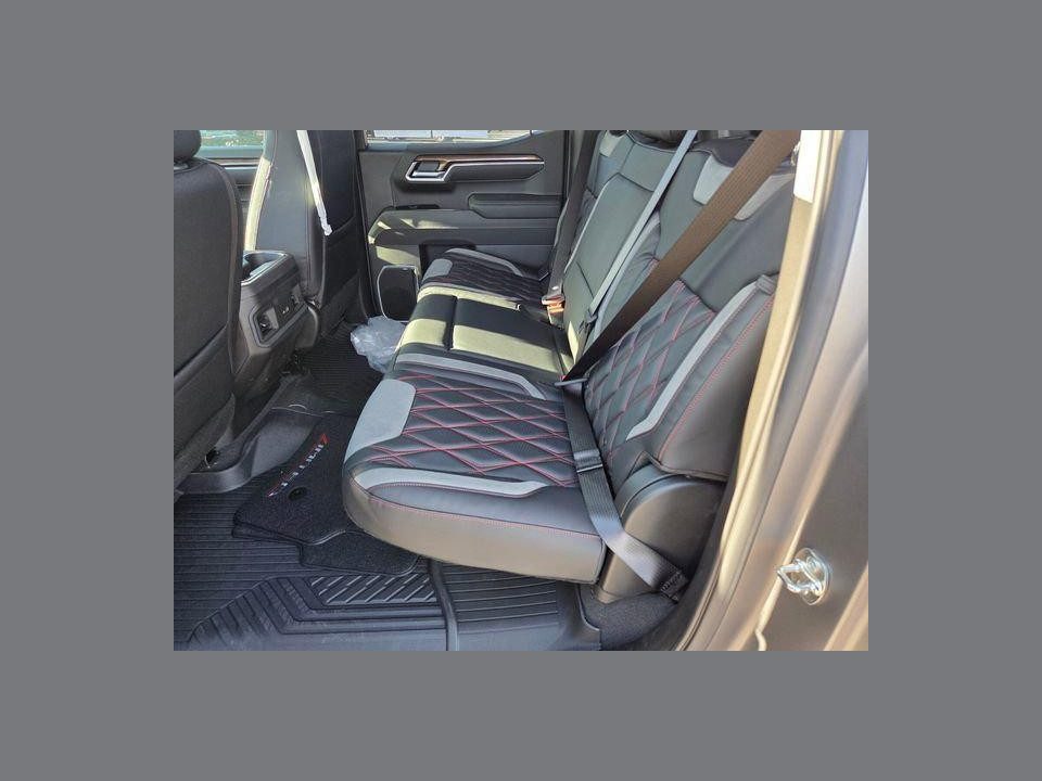 2026 Chevrolet Silverado 1500 4WD Crew Cab Short Bed RST