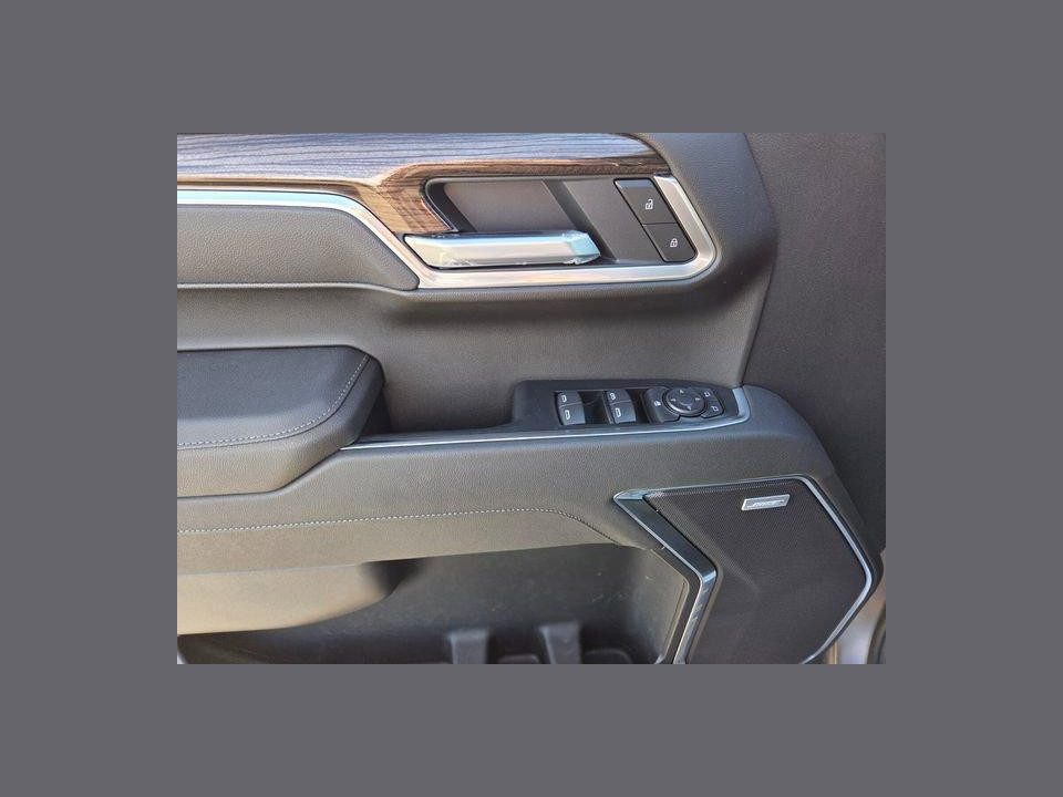2026 Chevrolet Silverado 1500 4WD Crew Cab Short Bed RST