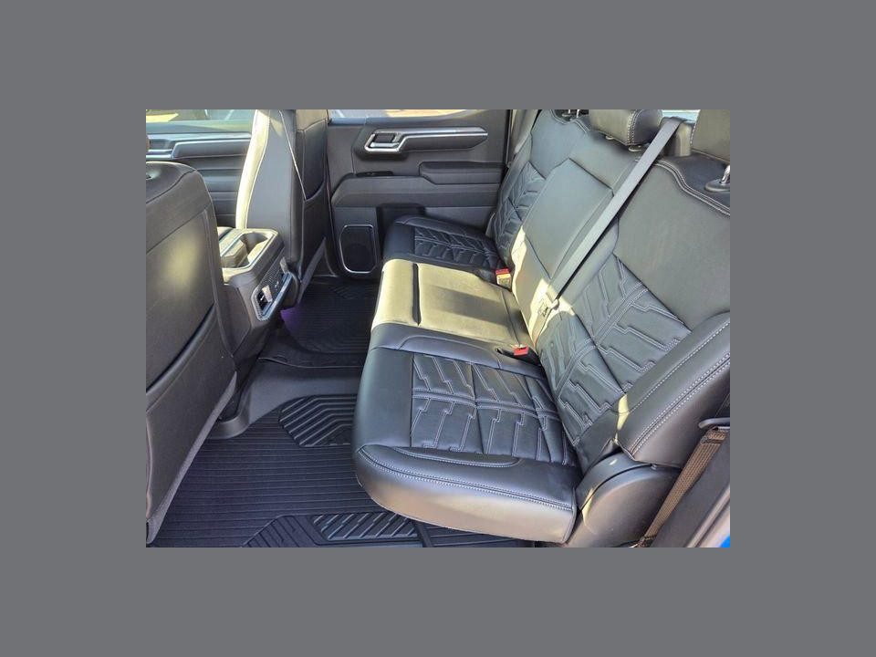 2026 Chevrolet Silverado 1500 4WD Crew Cab Short Bed RST