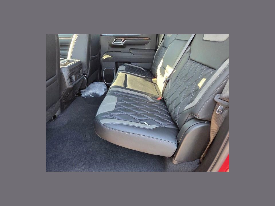 2026 Chevrolet Silverado 1500 4WD Crew Cab Short Bed RST