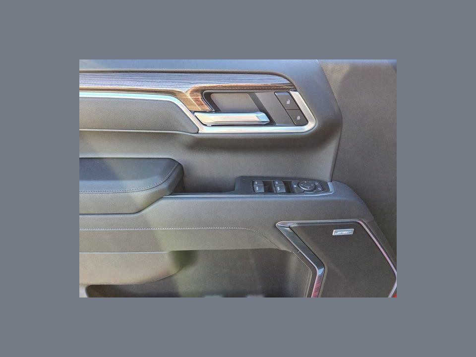 2026 Chevrolet Silverado 1500 4WD Crew Cab Short Bed RST