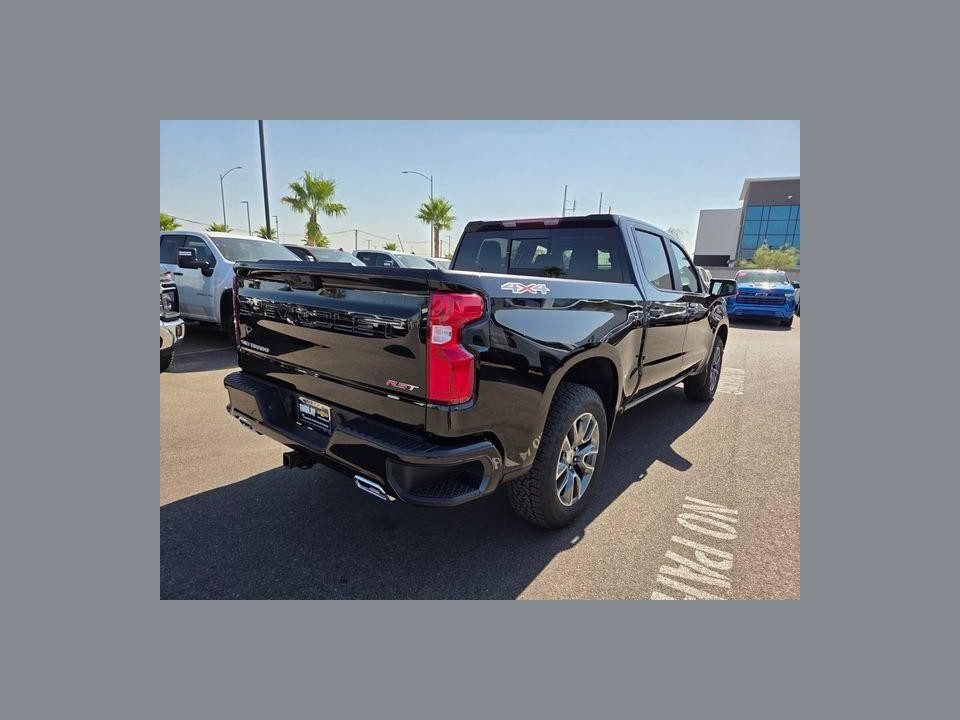 2026 Chevrolet Silverado 1500 4WD Crew Cab Short Bed RST