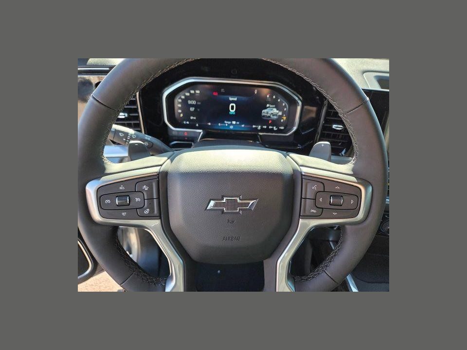 2026 Chevrolet Silverado 1500 4WD Crew Cab Short Bed RST