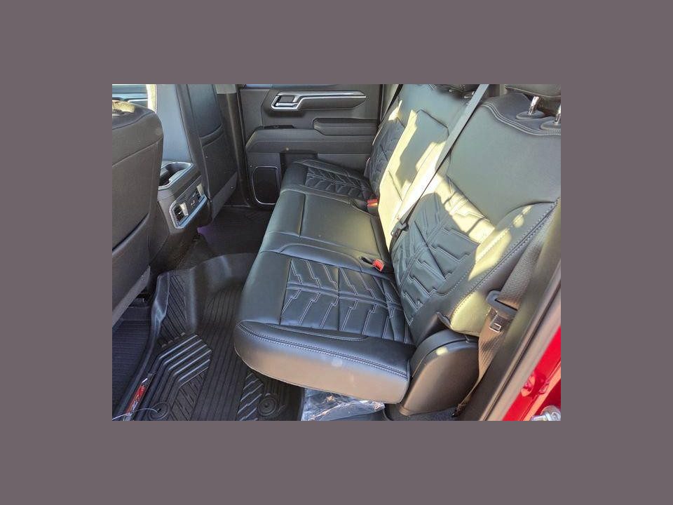 2026 Chevrolet Silverado 1500 4WD Crew Cab Short Bed RST