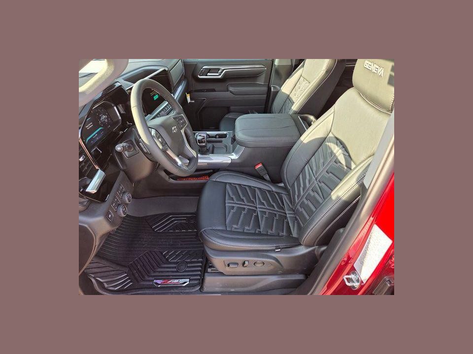 2026 Chevrolet Silverado 1500 4WD Crew Cab Short Bed RST