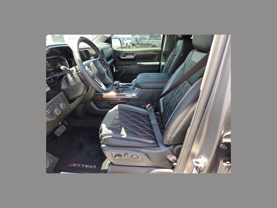 2026 Chevrolet Silverado 1500 4WD Crew Cab Short Bed RST