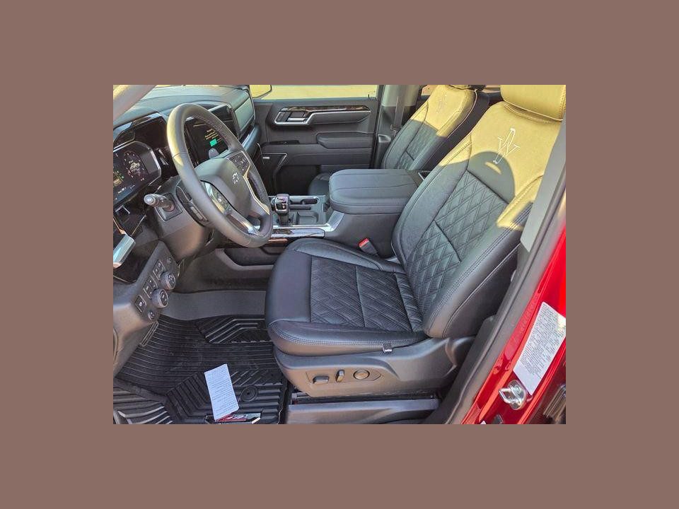 2026 Chevrolet Silverado 1500 4WD Crew Cab Short Bed RST