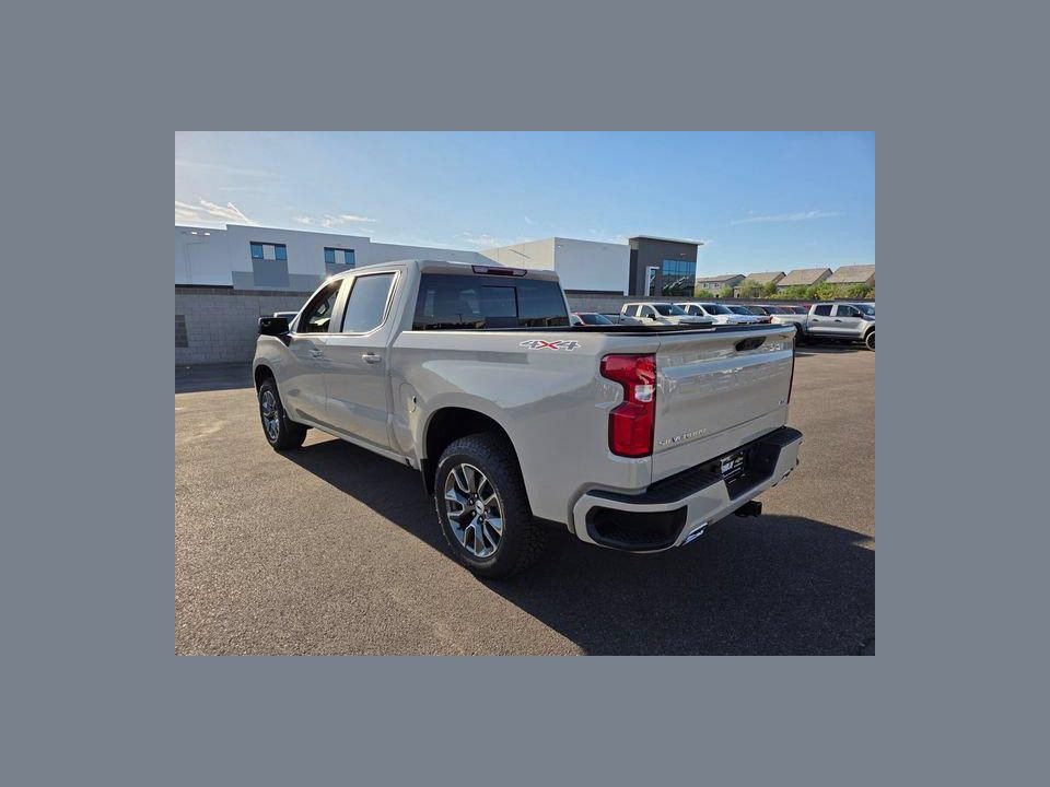 2026 Chevrolet Silverado 1500 4WD Crew Cab Short Bed RST