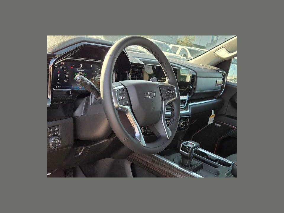 2026 Chevrolet Silverado 1500 4WD Crew Cab Short Bed RST