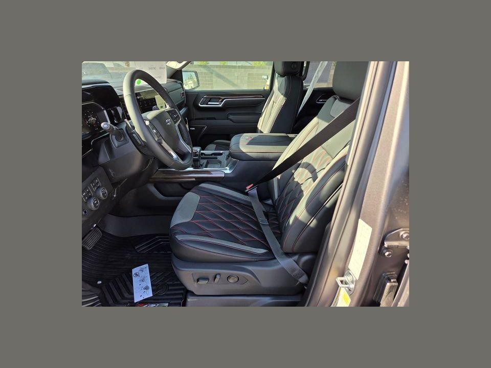 2026 Chevrolet Silverado 1500 4WD Crew Cab Short Bed RST