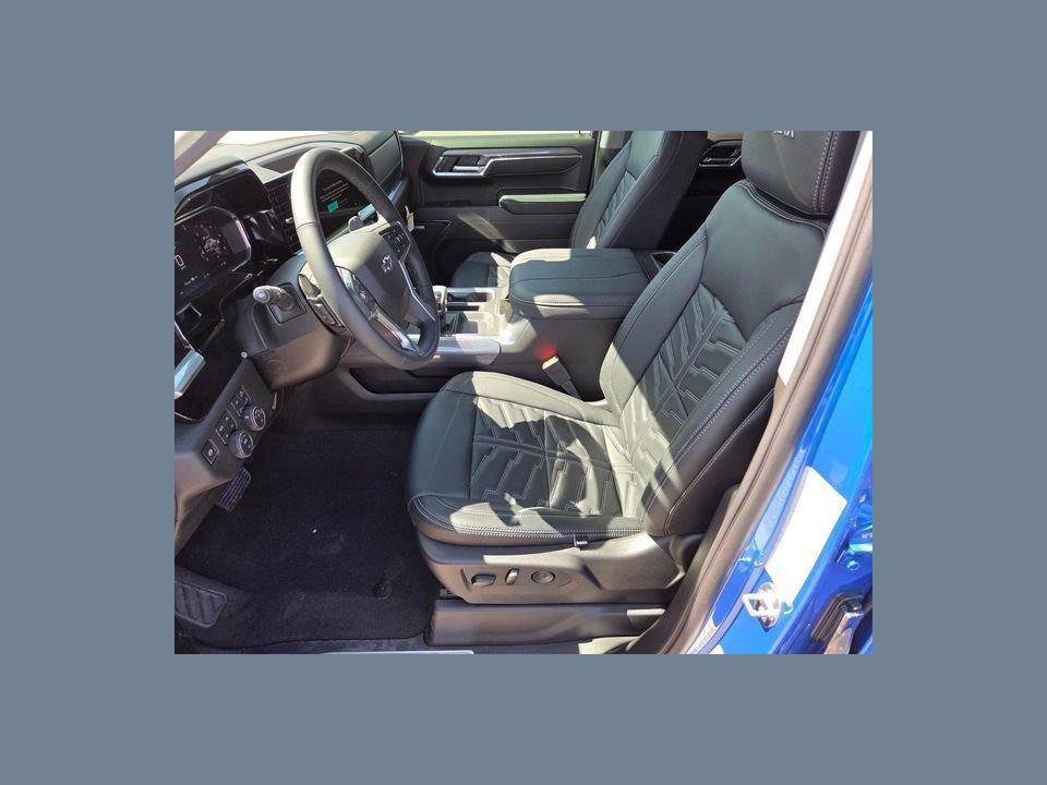 2026 Chevrolet Silverado 1500 4WD Crew Cab Short Bed RST