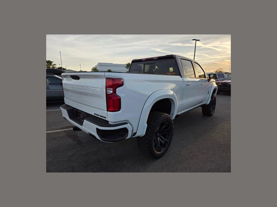 2026 Chevrolet Silverado 1500 4WD Crew Cab Short Bed RST