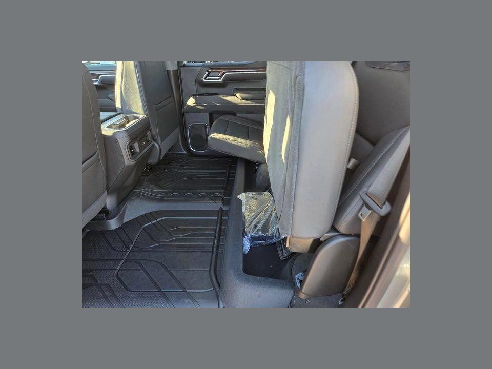 2026 Chevrolet Silverado 1500 4WD Crew Cab Short Bed RST