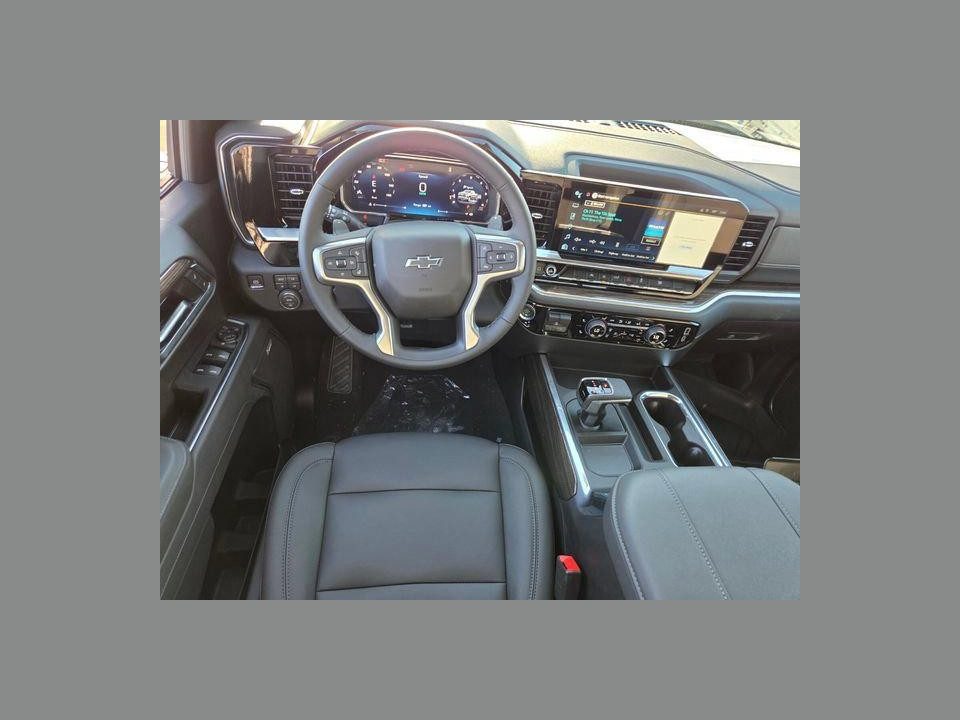 2026 Chevrolet Silverado 1500 4WD Crew Cab Short Bed RST
