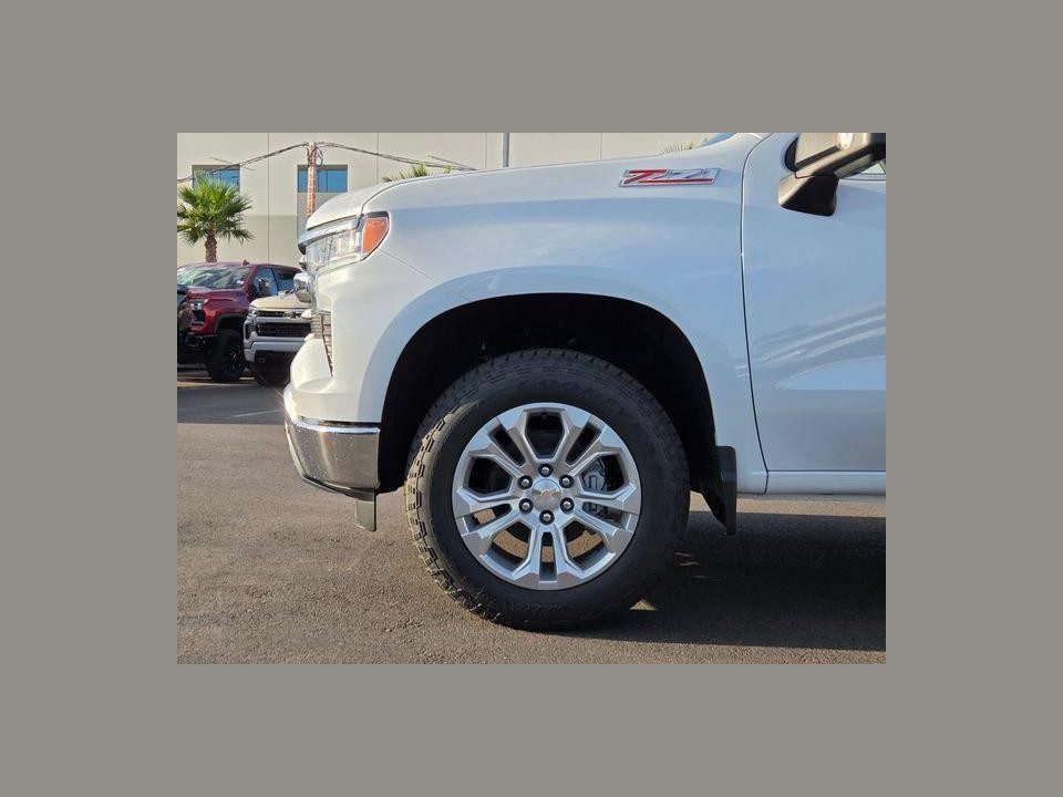 2026 Chevrolet Silverado 1500 4WD Crew Cab Short Bed LTZ