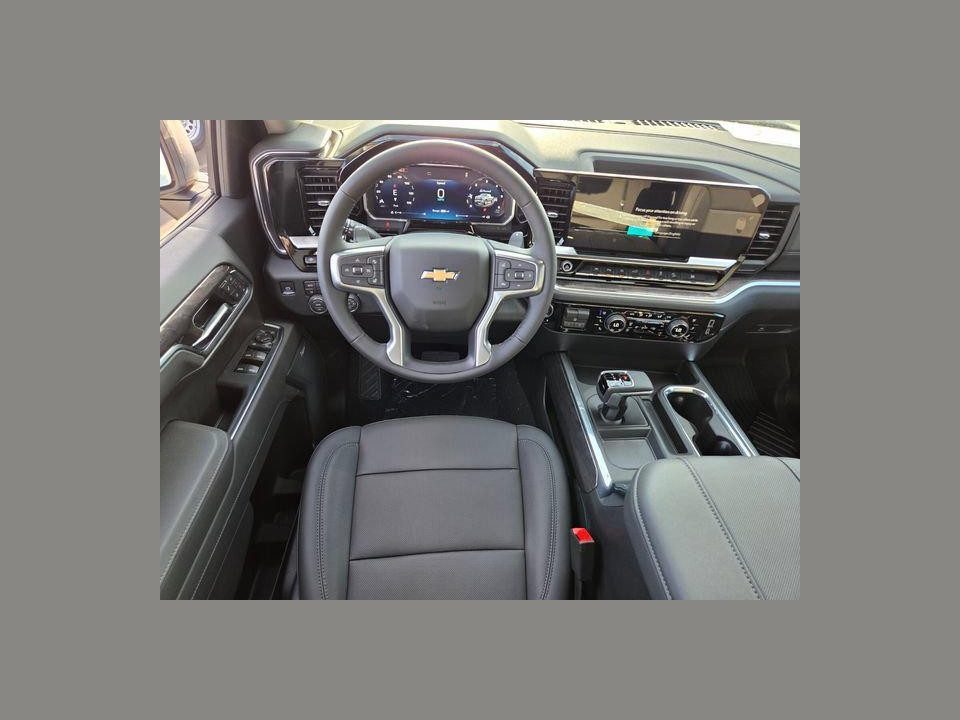 2026 Chevrolet Silverado 1500 4WD Crew Cab Short Bed LTZ