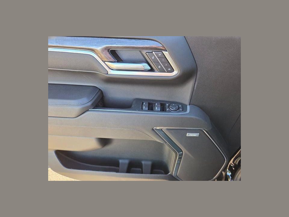 2026 Chevrolet Silverado 1500 4WD Crew Cab Short Bed LTZ