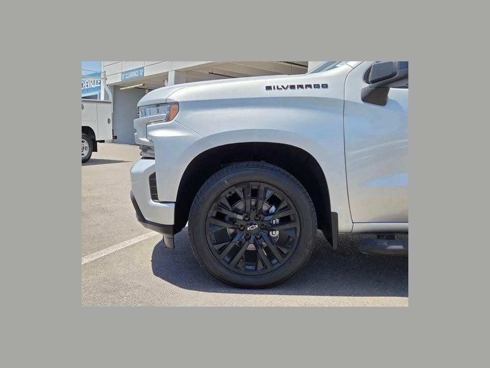 2021 Chevrolet Silverado 1500 4WD Crew Cab Short Bed RST