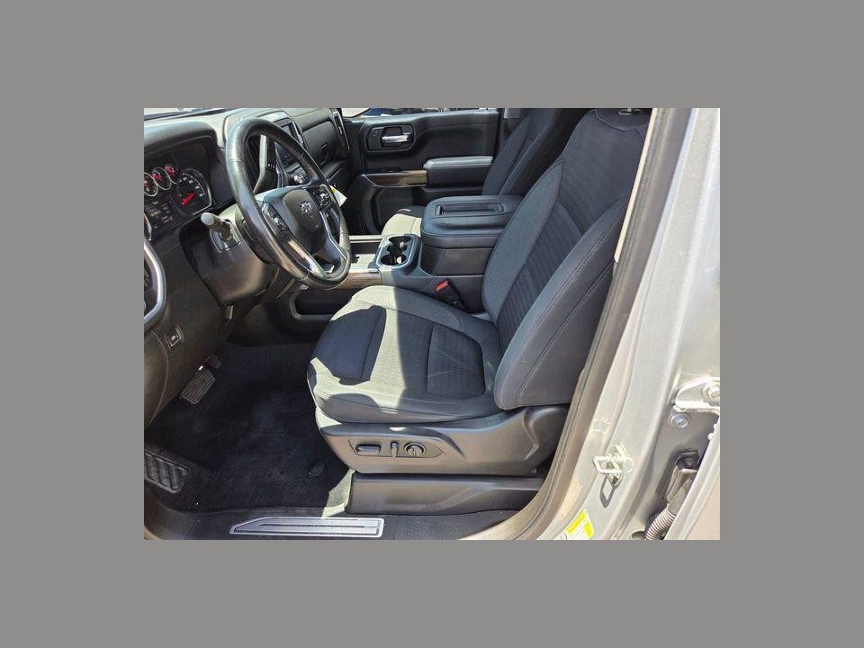 2021 Chevrolet Silverado 1500 4WD Crew Cab Short Bed RST
