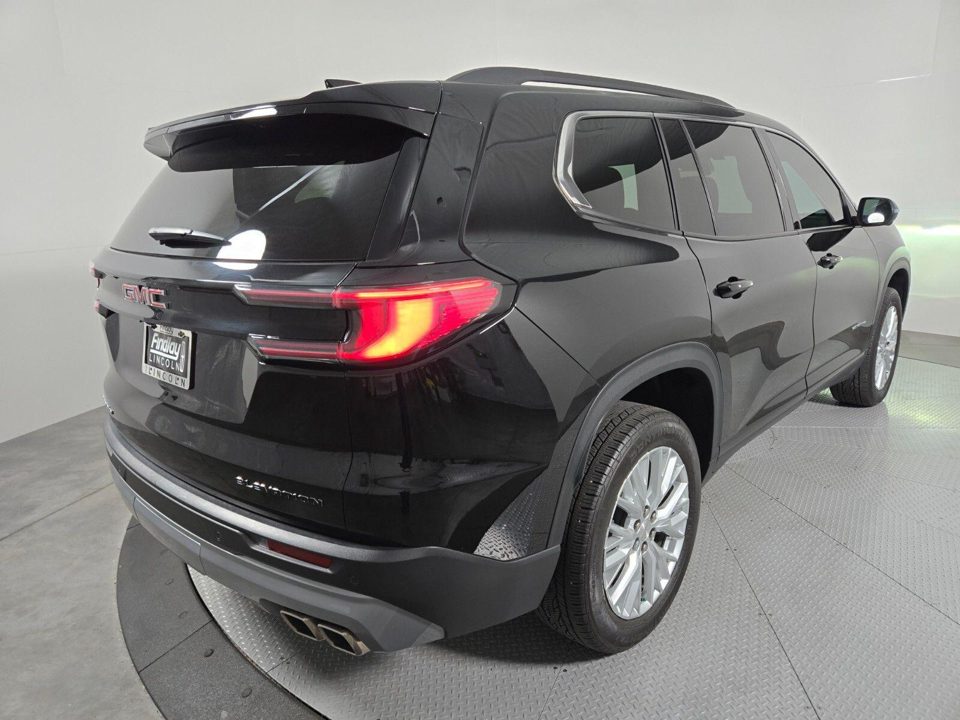 2024 GMC Acadia FWD Elevation