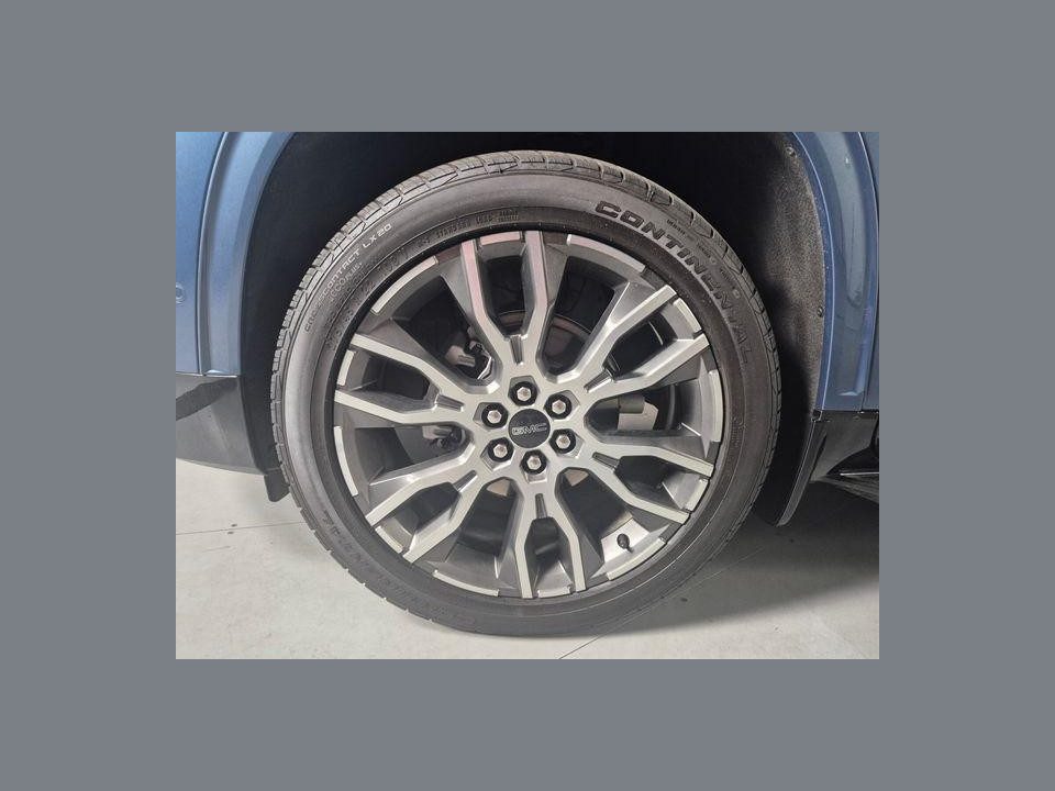 2026 GMC Acadia Denali Ultimate AWD