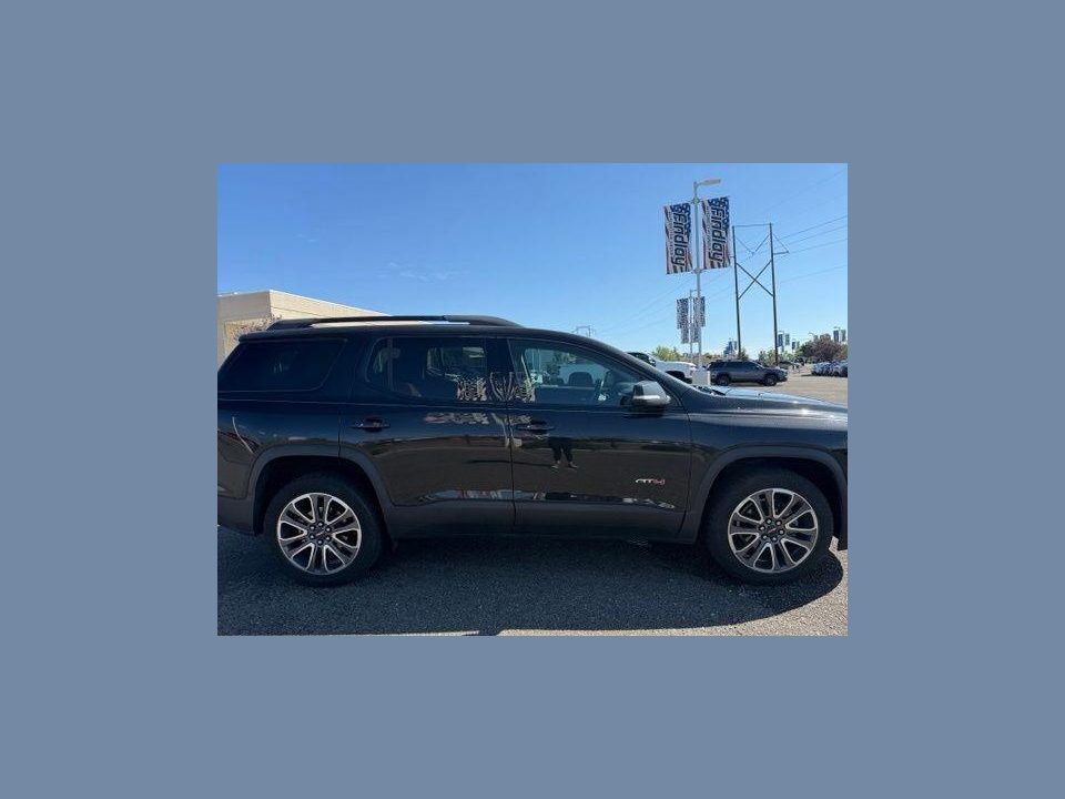 2020 GMC Acadia AWD AT4