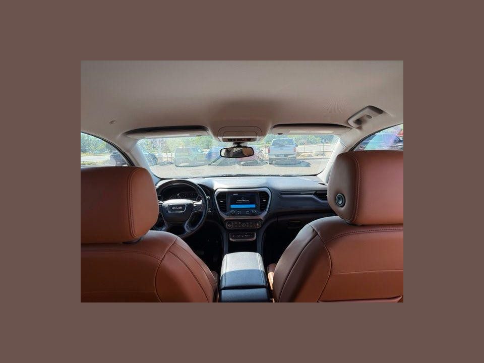 2020 GMC Acadia AWD AT4