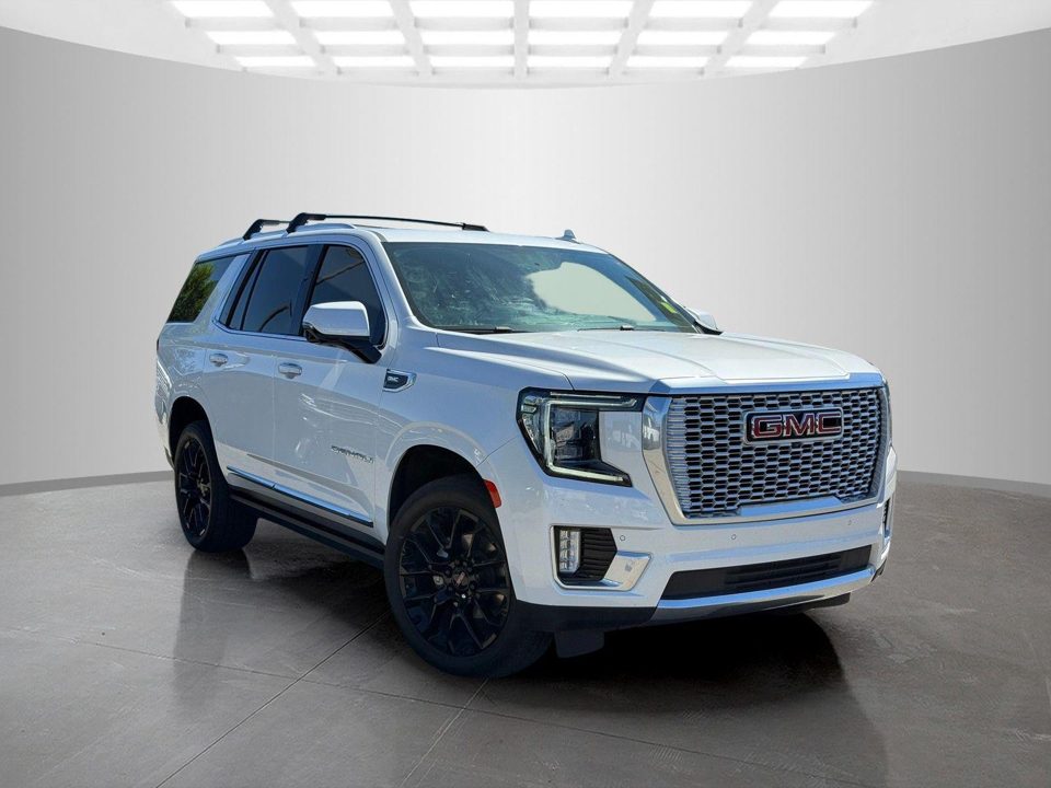 2022 GMC Yukon 4WD Denali
